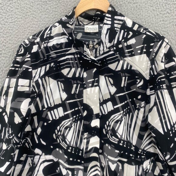 Chicos Jacket Womens 1 US Medium Black White Pattern Zenergy Mock Neck Stretch - Picture 2 of 11